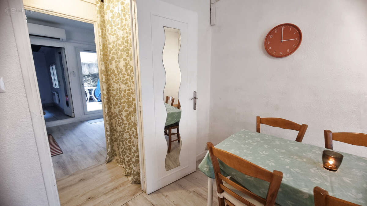 Appartement à LA CRAU