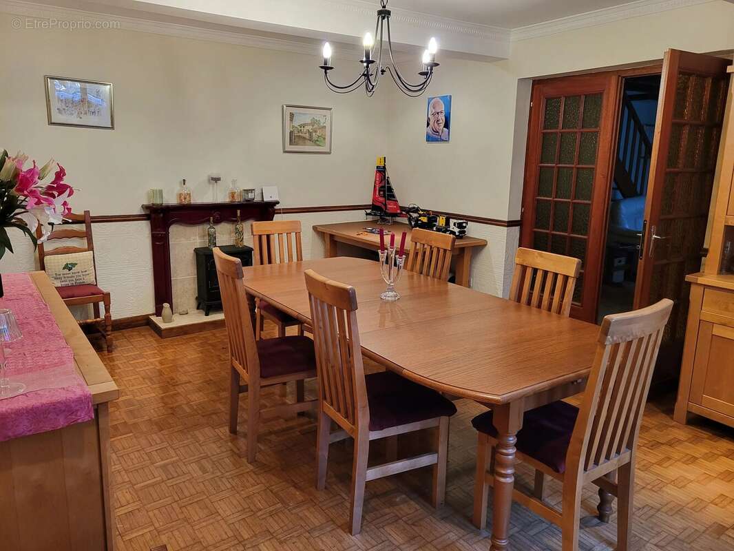 Maison à SAUZE-VAUSSAIS