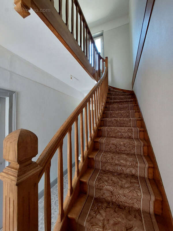 Maison à SAINTE-FEYRE