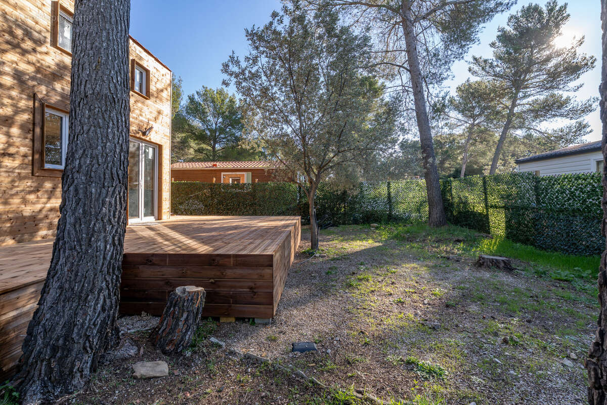 Maison à LE CASTELLET