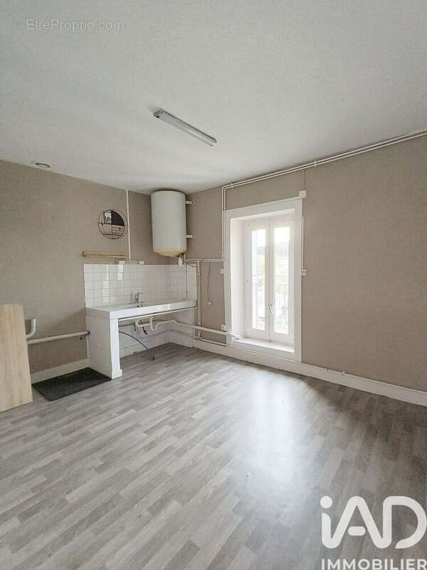 Photo 3 - Appartement à SAINT-MARTIN-EN-HAUT