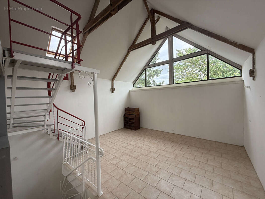 Maison à NOYAL-SOUS-BAZOUGES