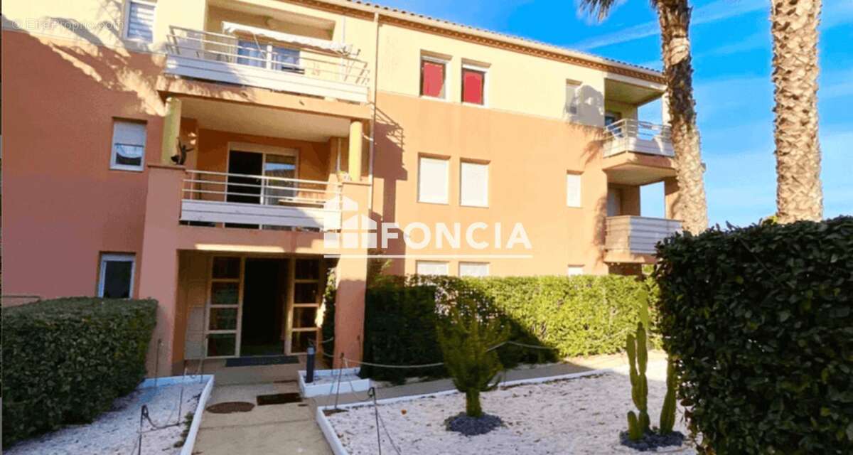Appartement à MEZE