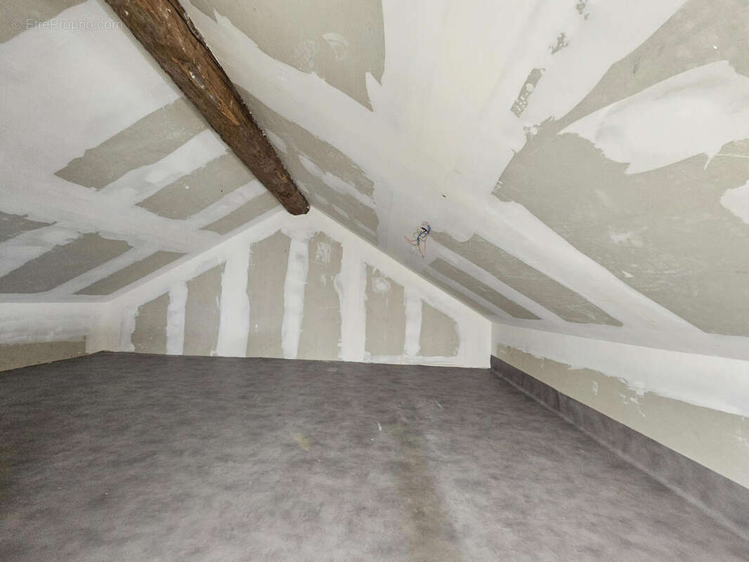 20251211_105111 - Commerce à ARCHES