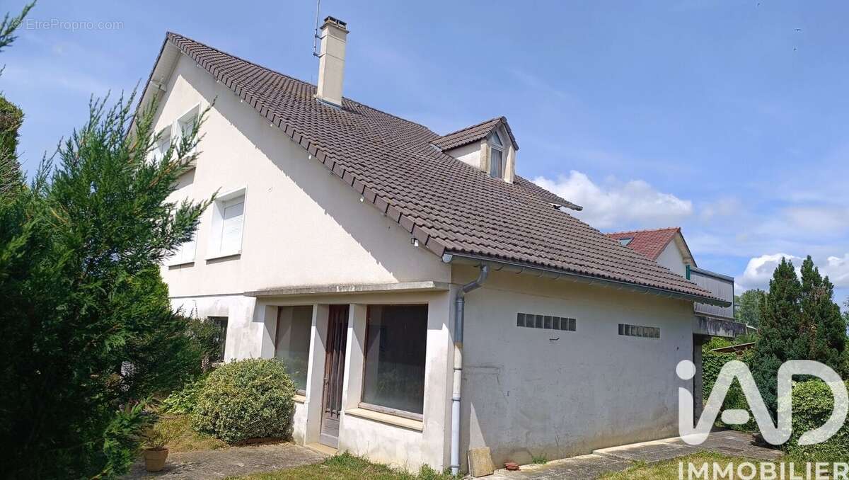 Maison 166 m² à Bonnard  - photo 3