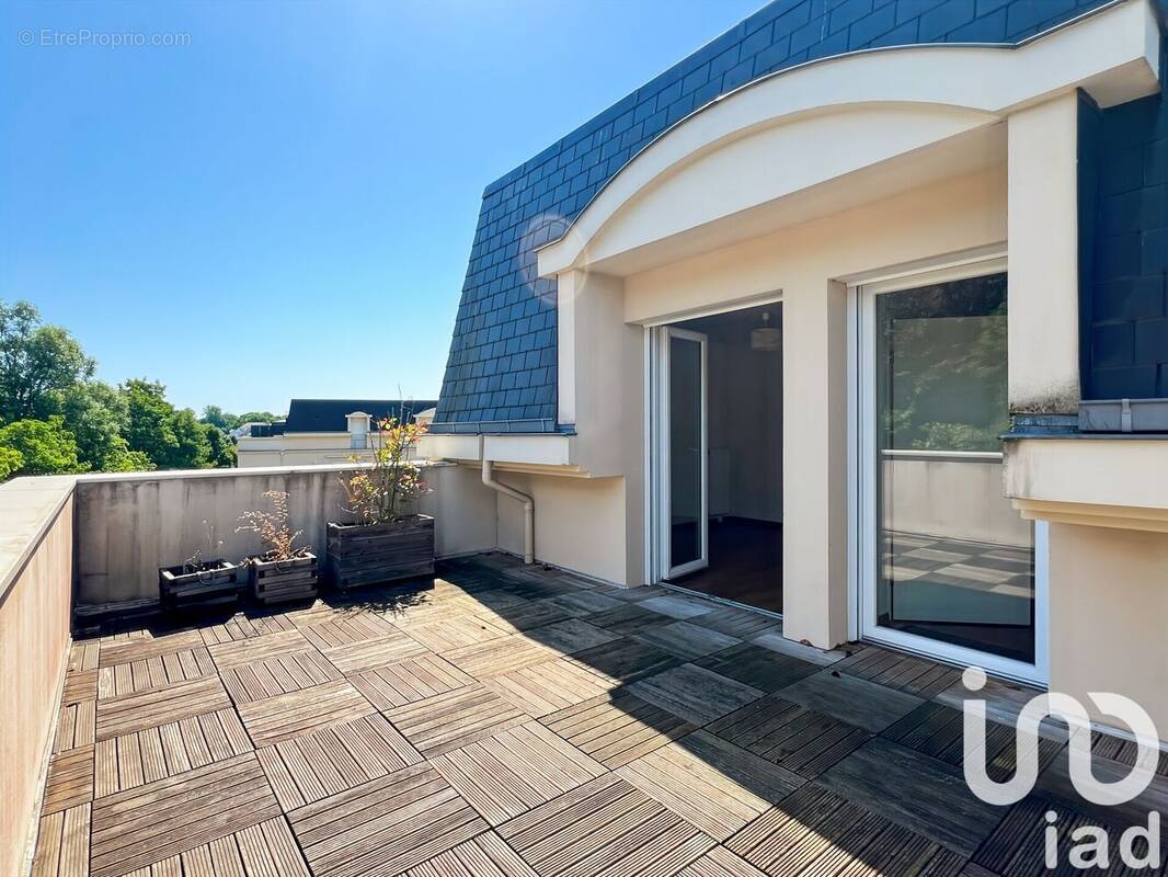 Photo 1 - Appartement à EMERAINVILLE