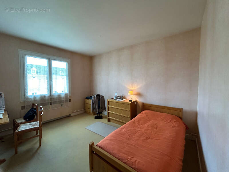 Maison à CHATEAUPONSAC