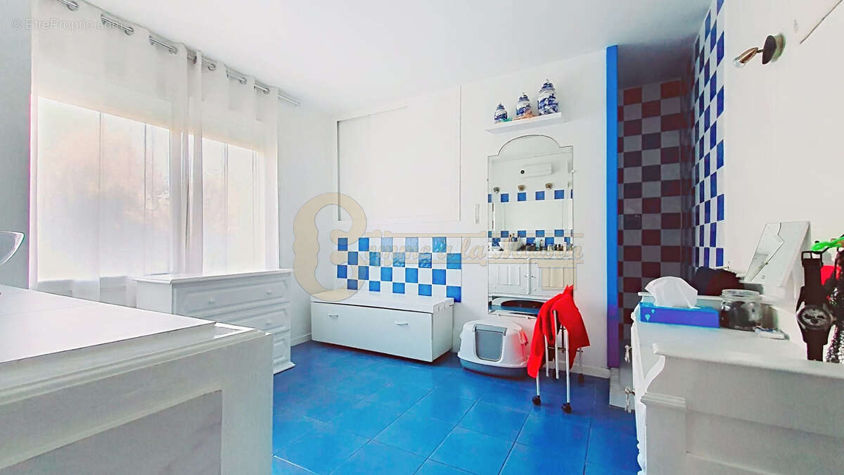 Appartement à HERMES