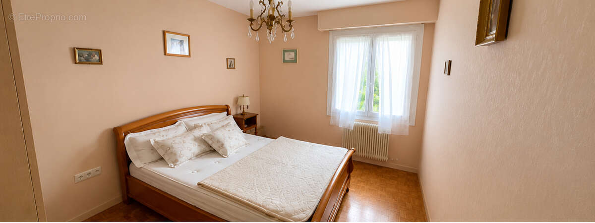 Appartement à SAINT-CYR-SUR-LOIRE