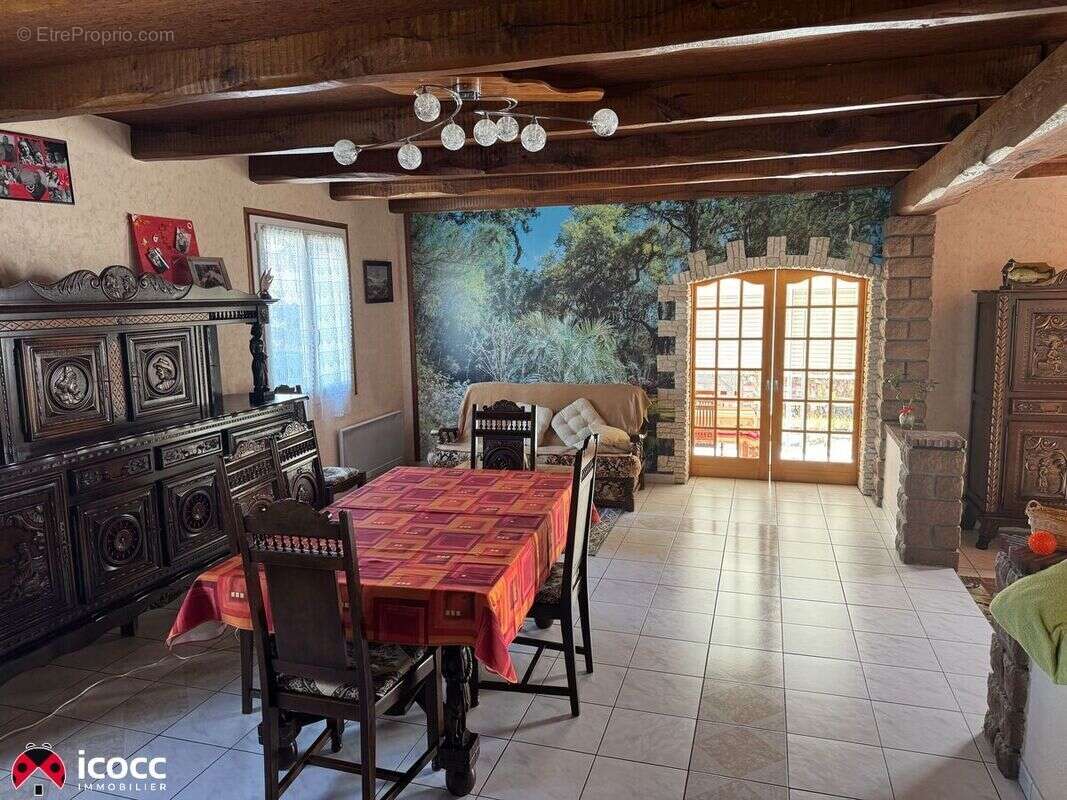Maison 154 m² à L'aiguillon-Sur-Mer  - photo 6