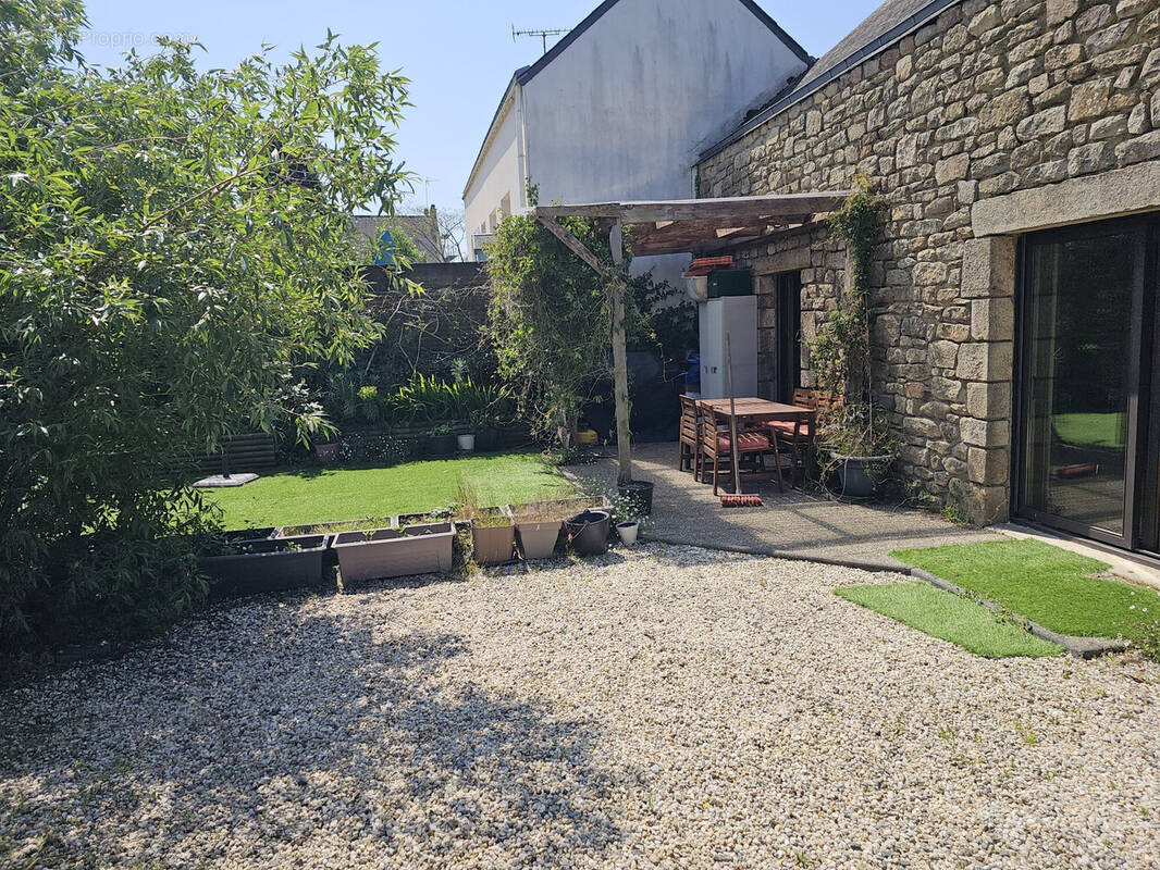 Maison à LE GUERNO