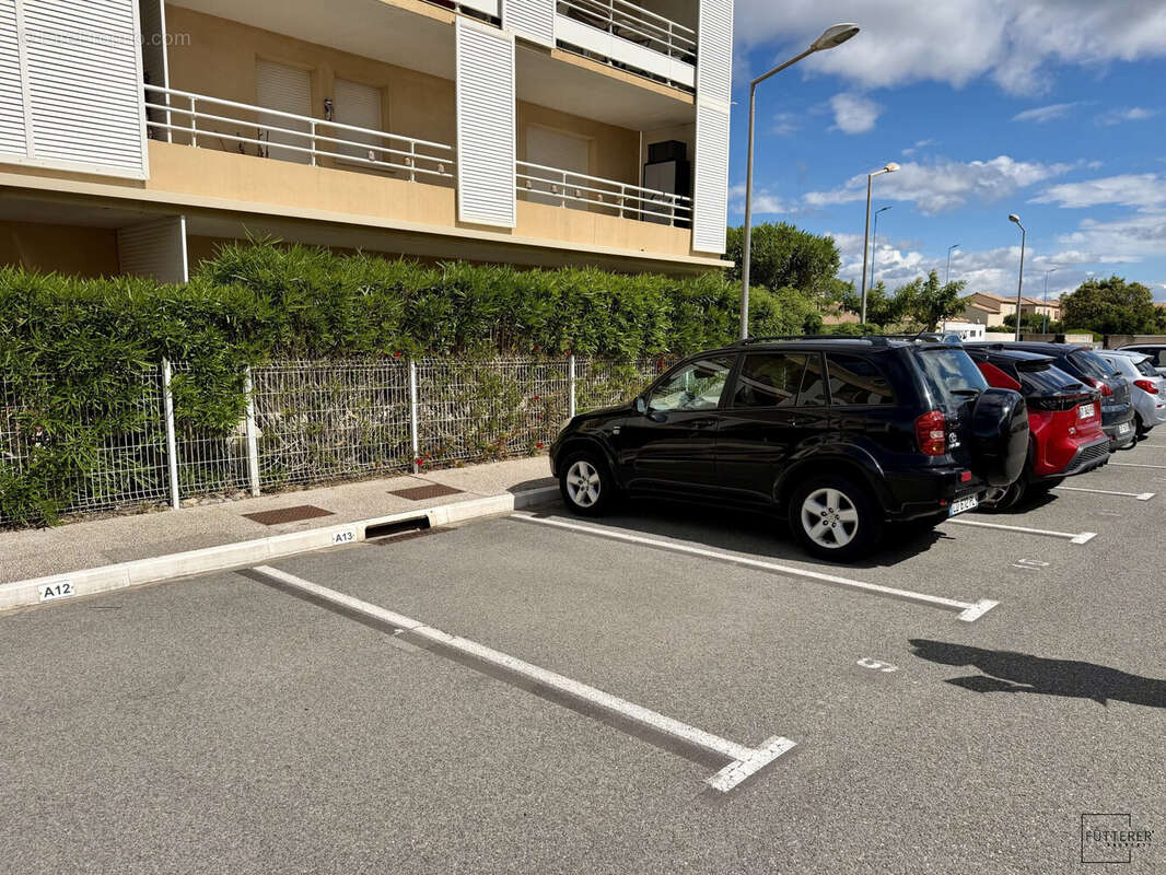 Parking 13 m² à Narbonne  - photo 6