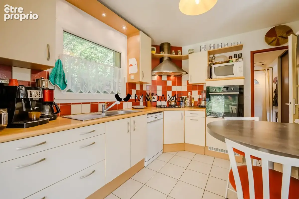 Maison 5 pièces 119 m² à vendre à Meylan (38240) - photo 7
