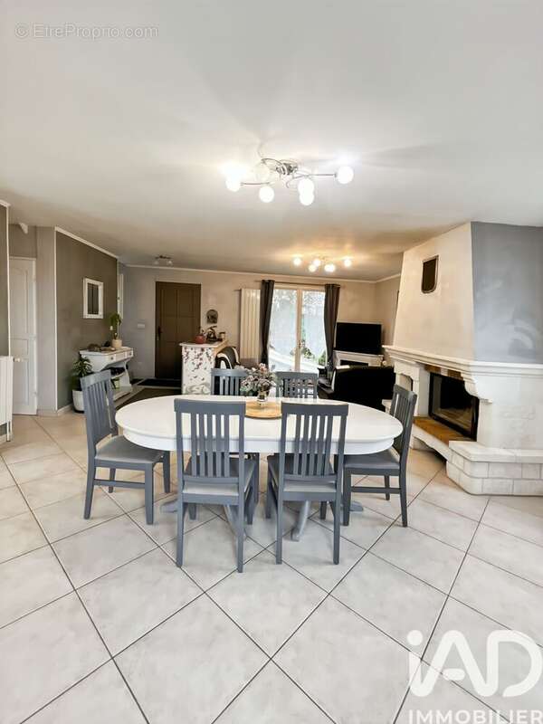 Photo 3 - Maison à SOIGNOLLES-EN-BRIE