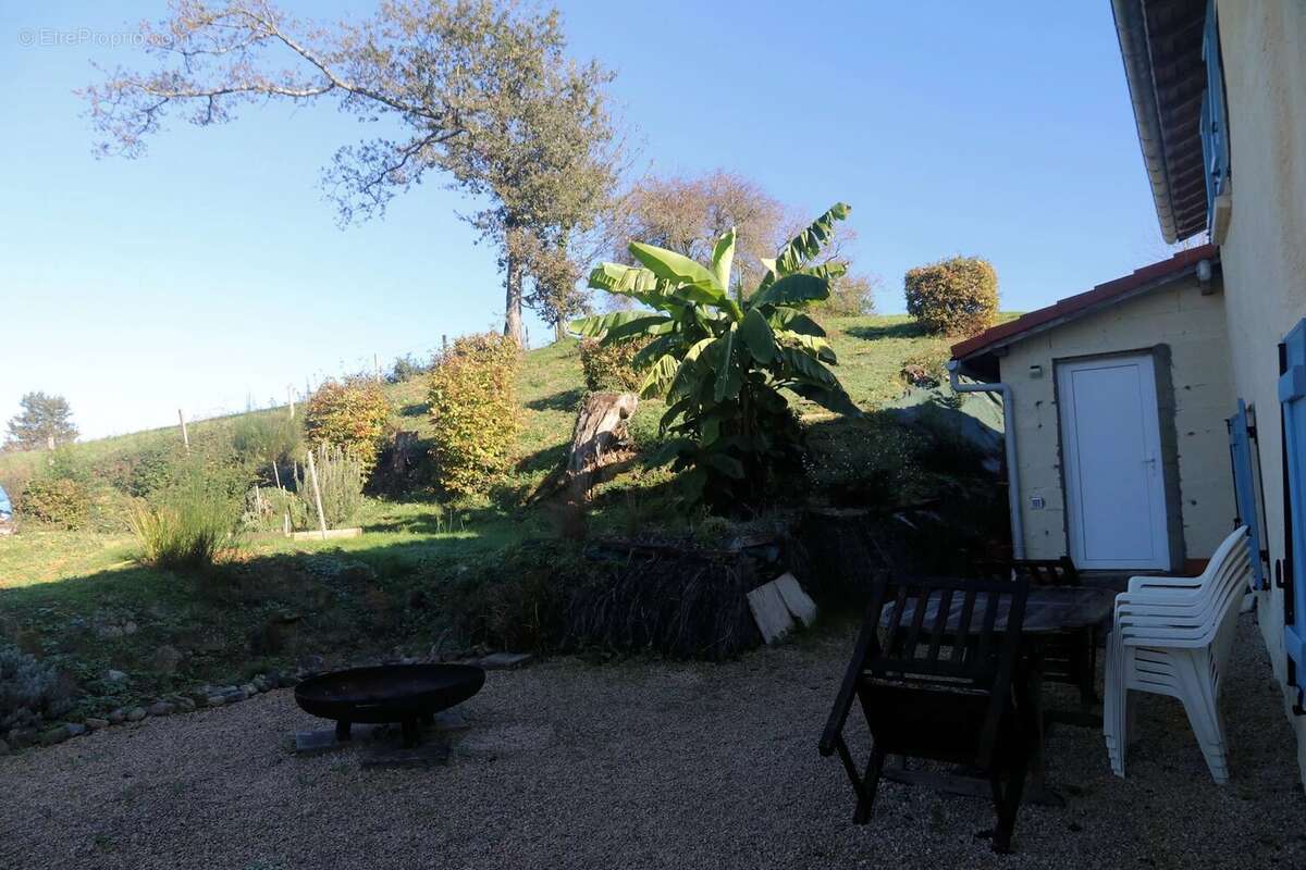 Maison à TRIE-SUR-BAISE