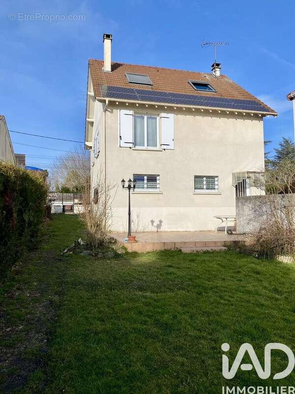 Photo 2 - Maison à ESBLY