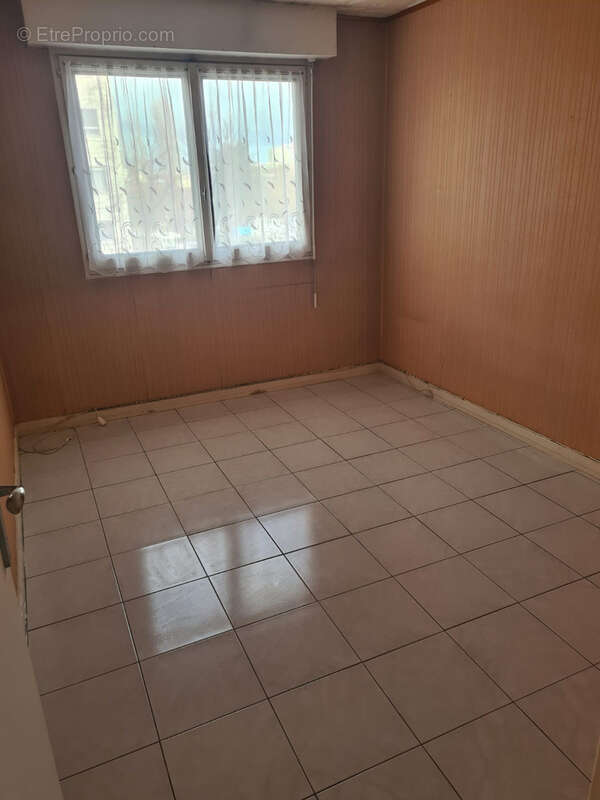 Appartement à GRIGNY
