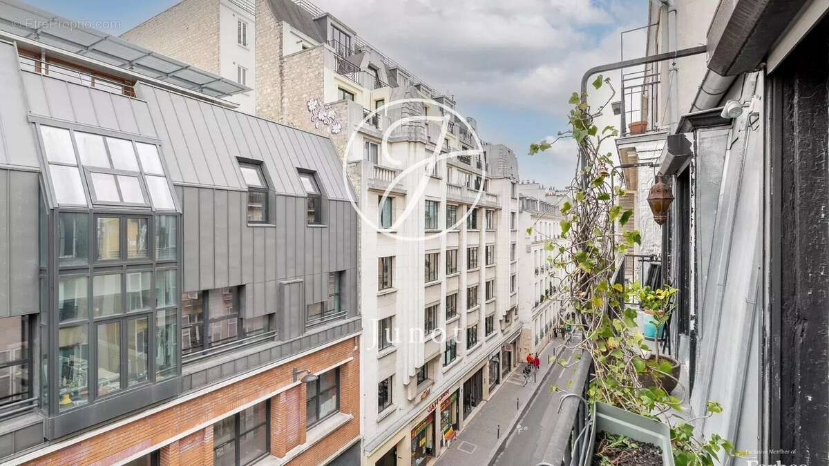 Appartement à PARIS-10E