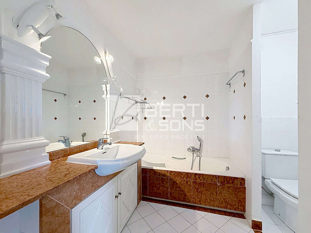 Exclusivite - mandelieu domaine le grand duc -  appartement 3 pieces rdj surélevé et jardin avec vue mer et esterel ! - photo 16