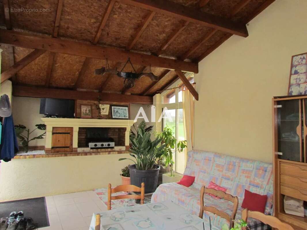 Maison à TAIZE-AIZIE