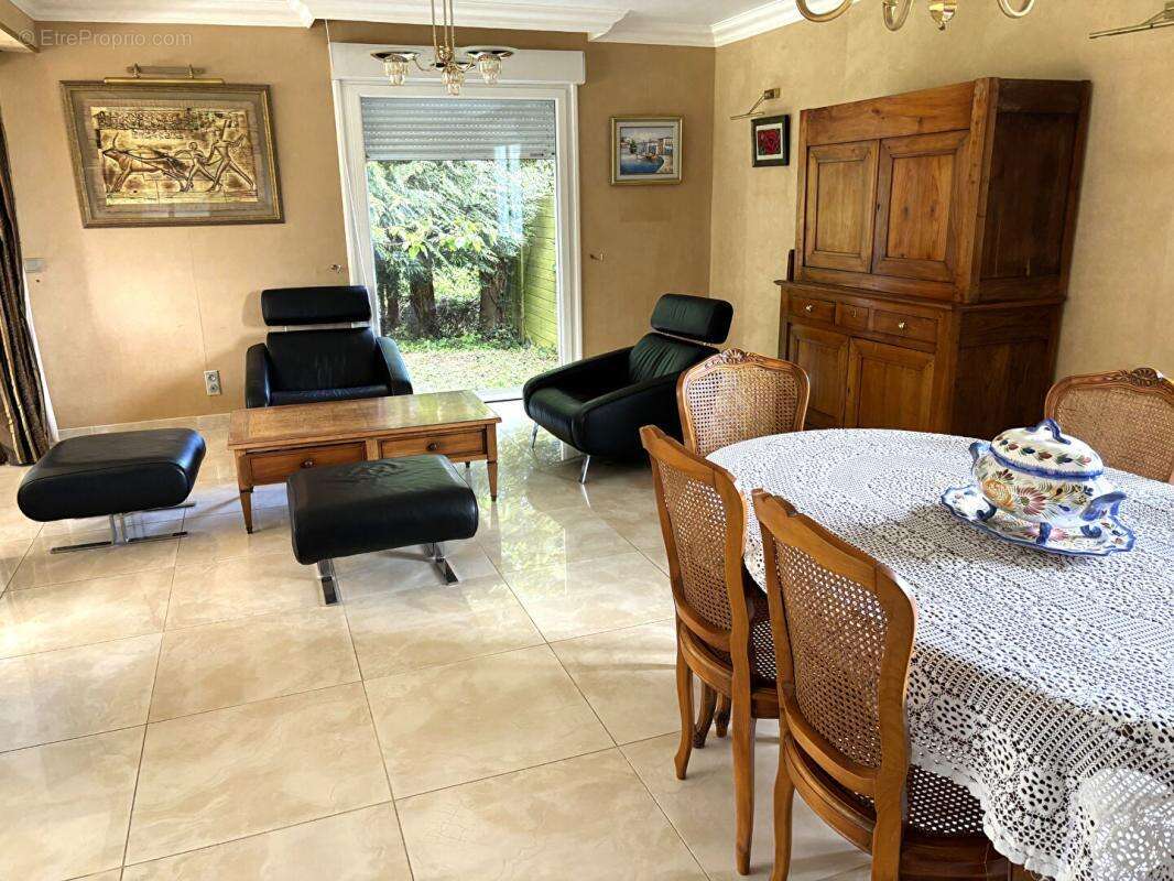 Saint-Vran Maison 5 chambres sur grand Terrain - photo 3