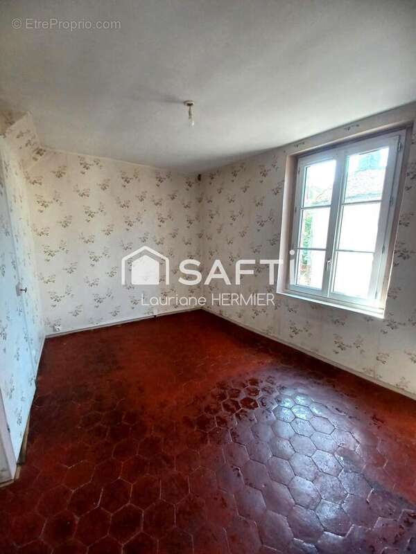 Maison 67 m² à Villeneuve-Sur-Yonne  - photo 9