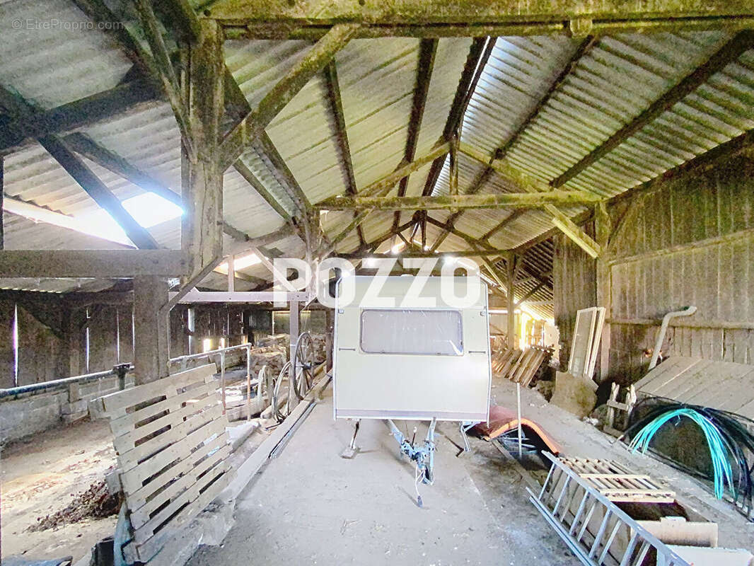 Maison à FOUGEROLLES-DU-PLESSIS