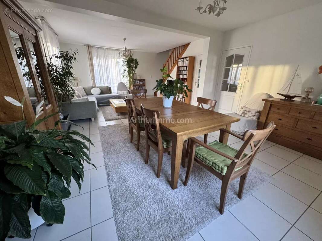 Maison à GOURNAY-SUR-MARNE