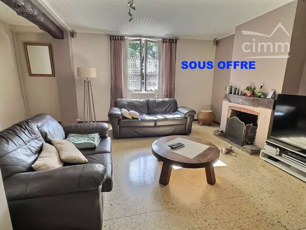 Maison à CONGIS-SUR-THEROUANNE