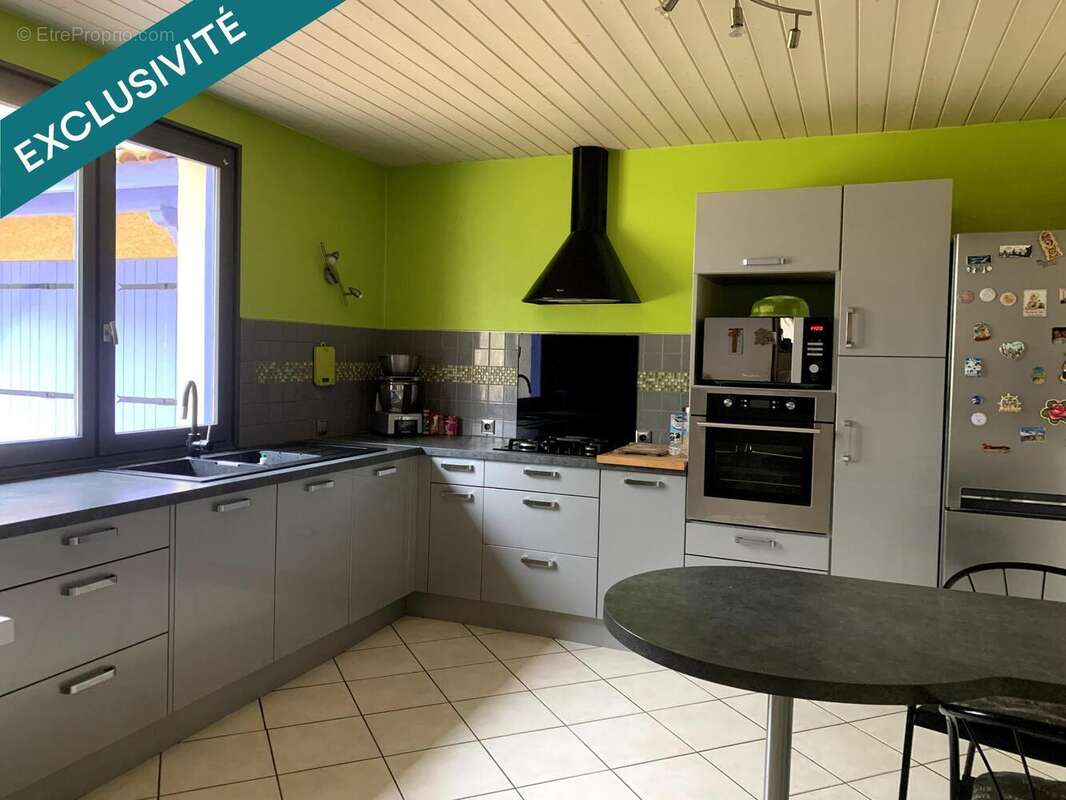 Maison 102 m² à Louhans  - photo 6