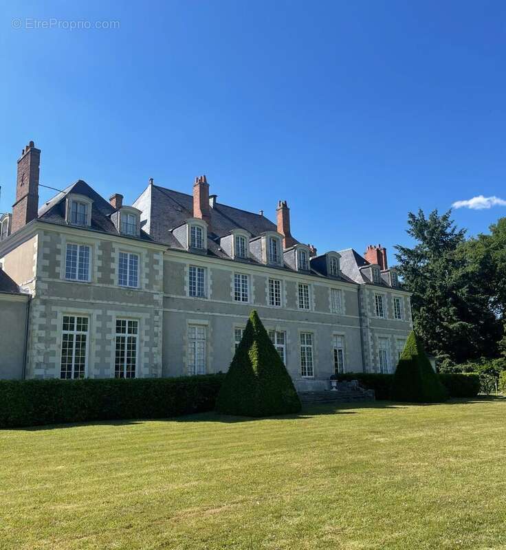 Appartement à CHECY