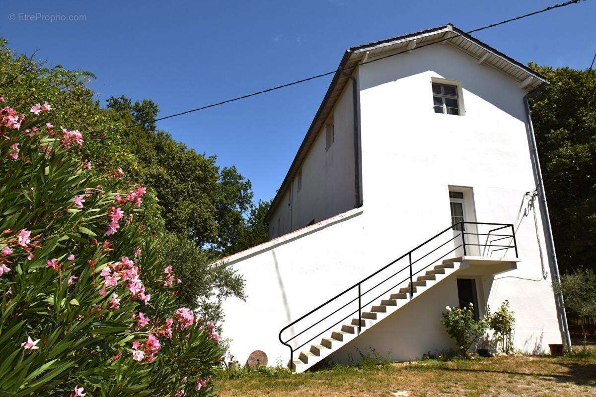 Maison à CASTELSARRASIN