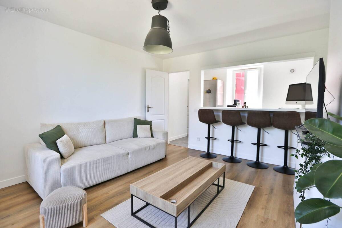 Appartement à FERRIERES-EN-BRIE