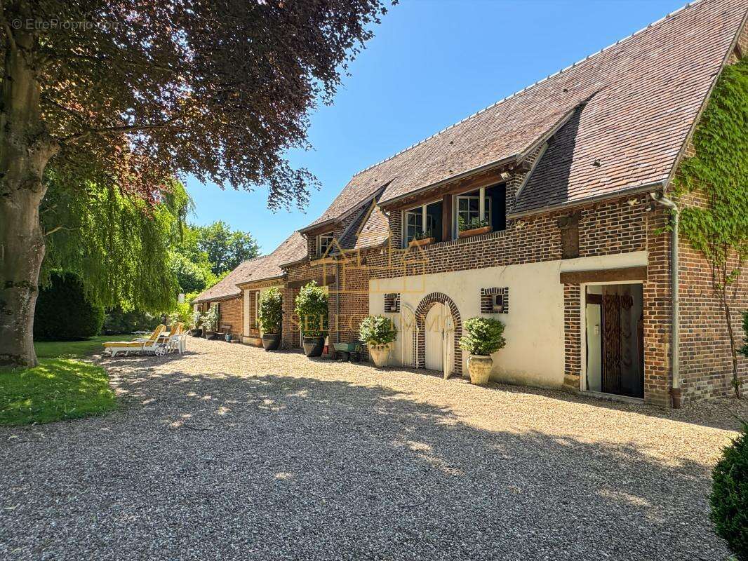 Une propriété d’exception avec dépendance sur une presqu'île aux portes de Paris - photo 14