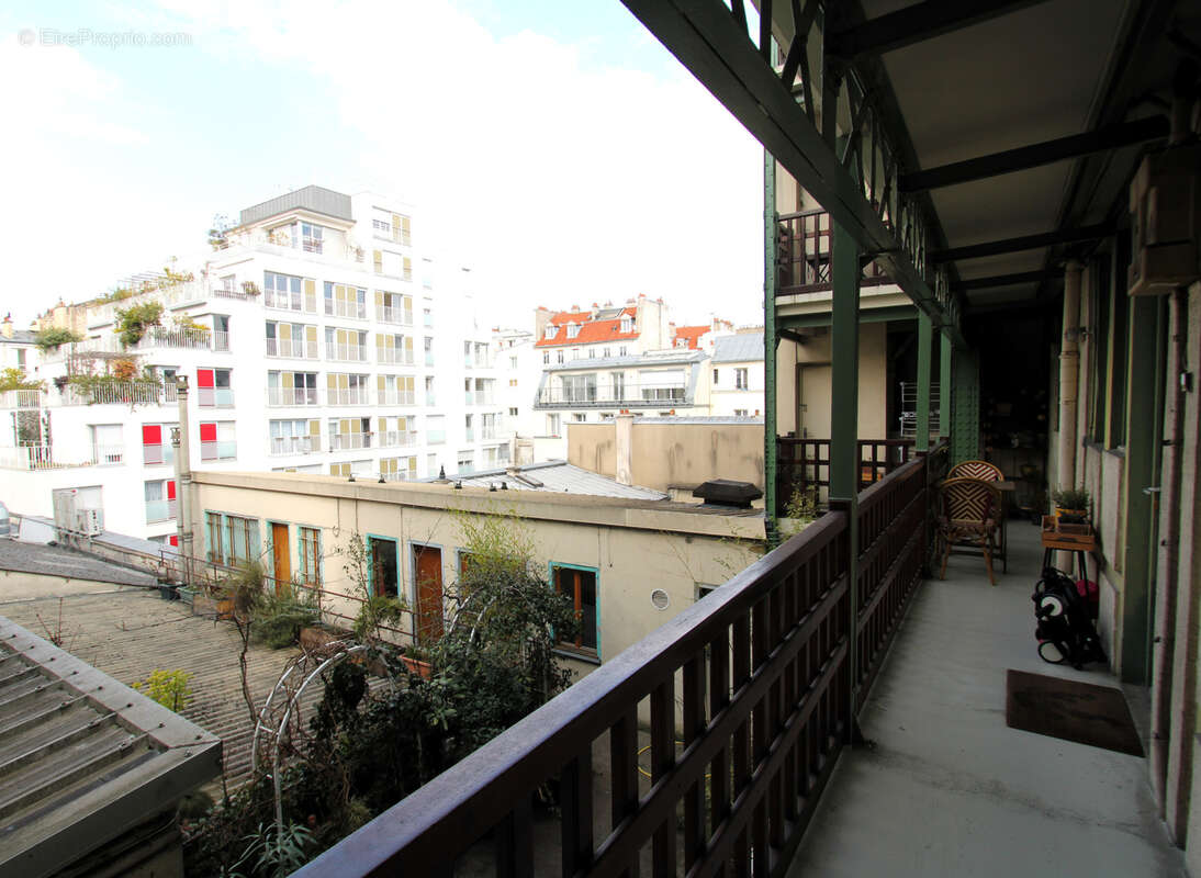 Appartement à PARIS-10E