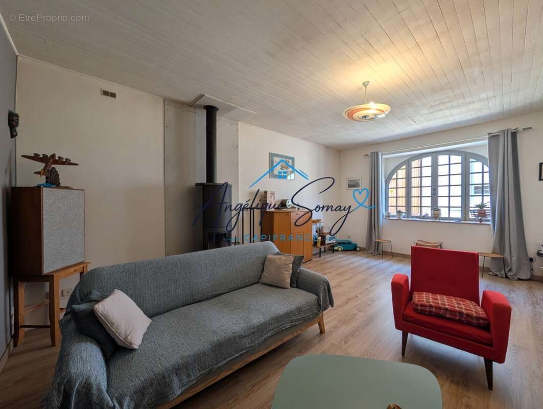 Chille – maison de village mitoyenne de 160 m² avec garage, stationnement - photo 7