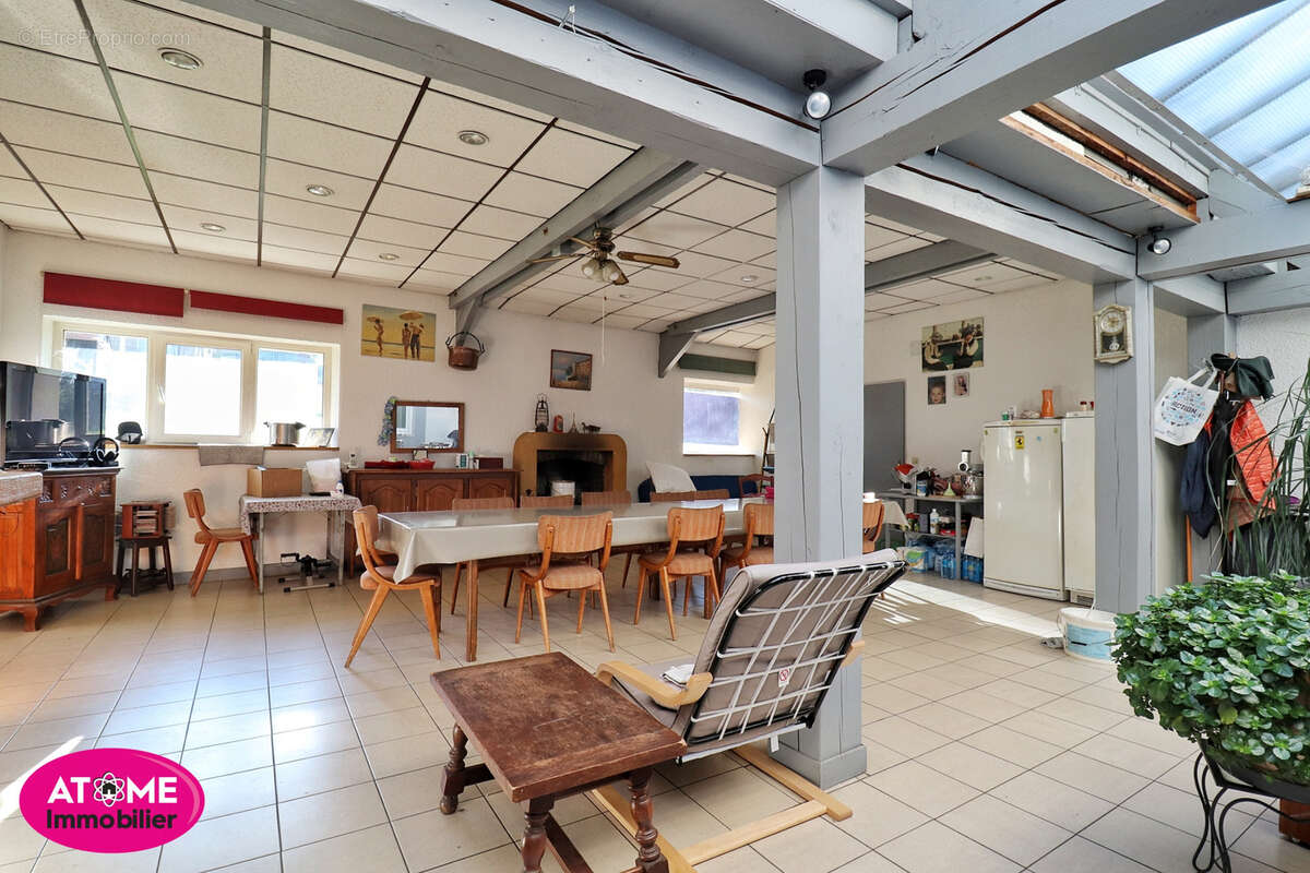 Appartement à AUBOUE