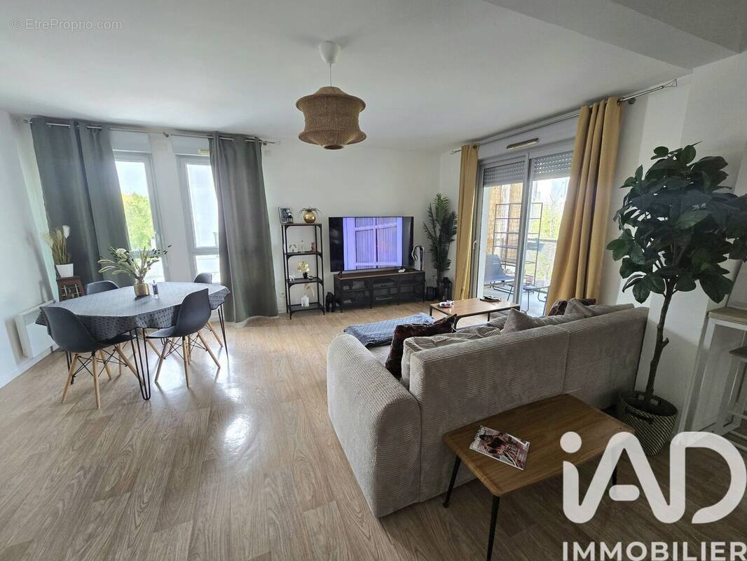 Photo 1 - Appartement à SAINTE-LUCE-SUR-LOIRE