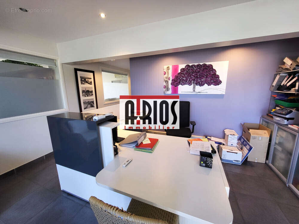 Commerce à SANARY-SUR-MER