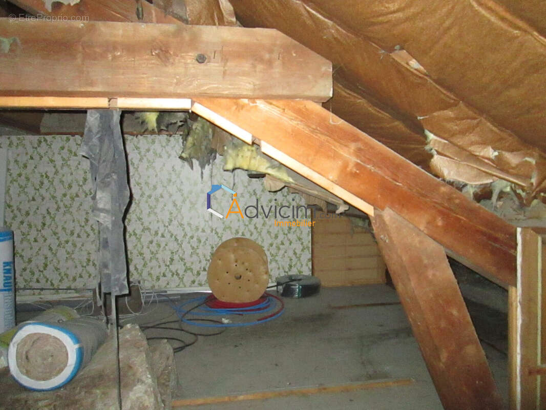 Appartement à LUXEUIL-LES-BAINS