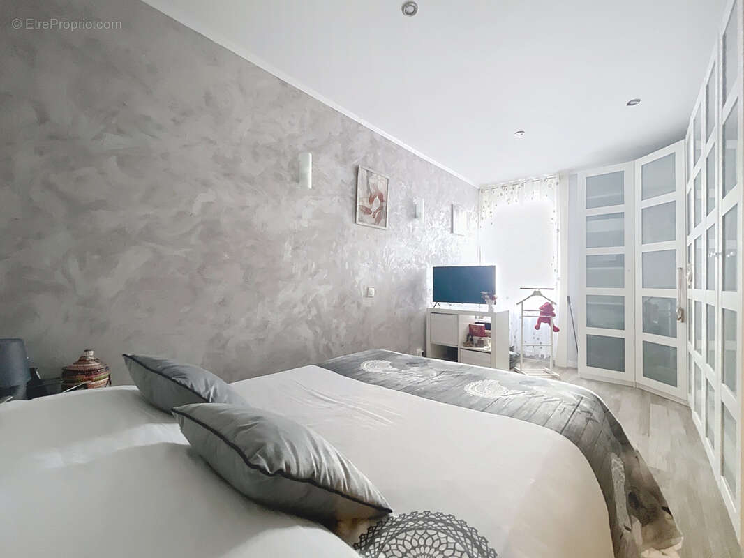 Appartement à LA TALAUDIERE