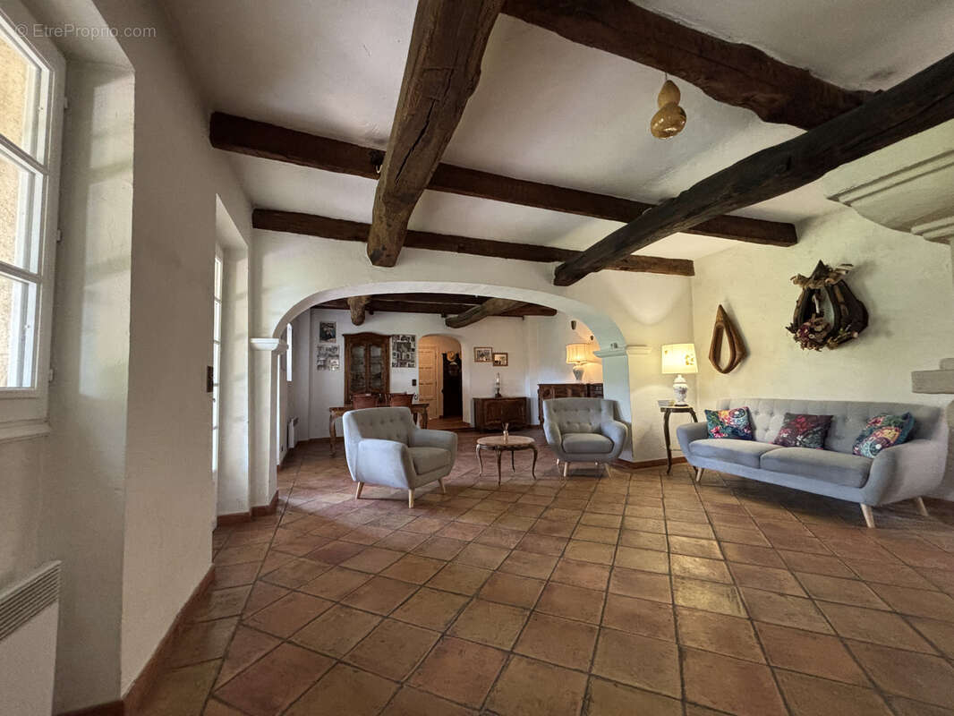 Maison à DRAP