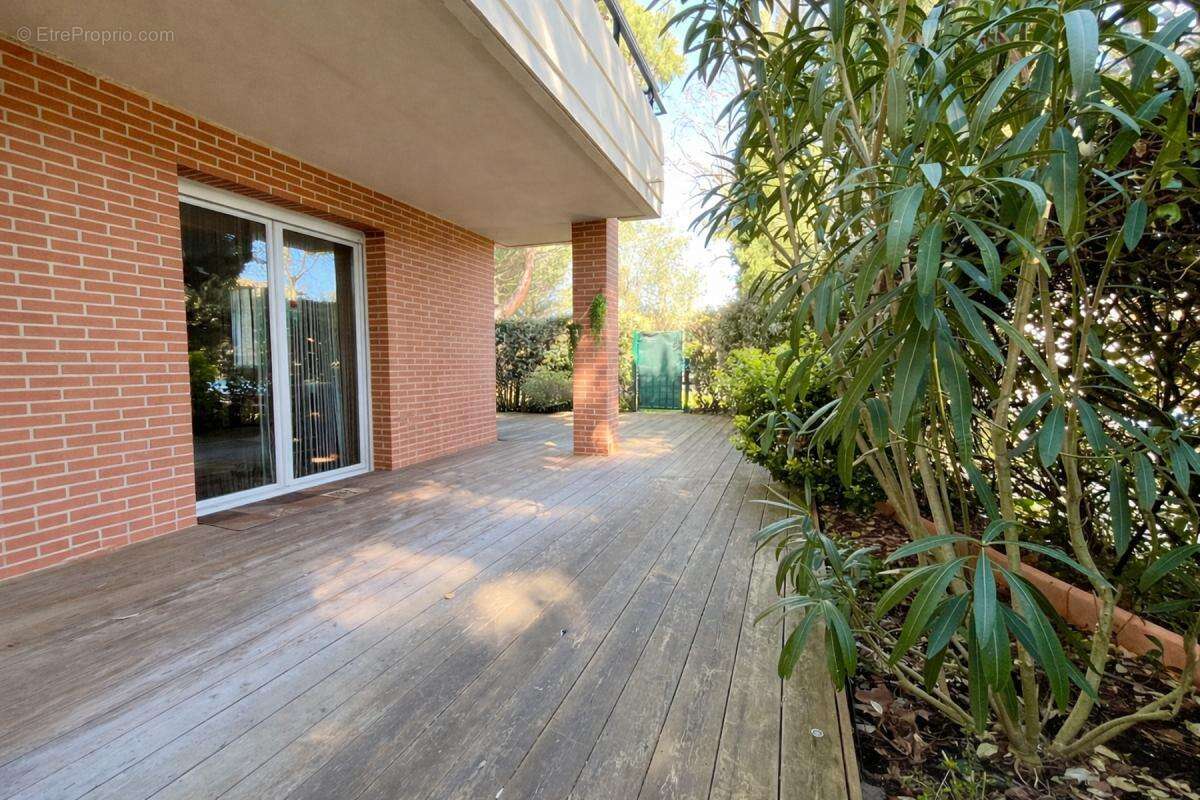 Appartement à GAGNAC-SUR-GARONNE