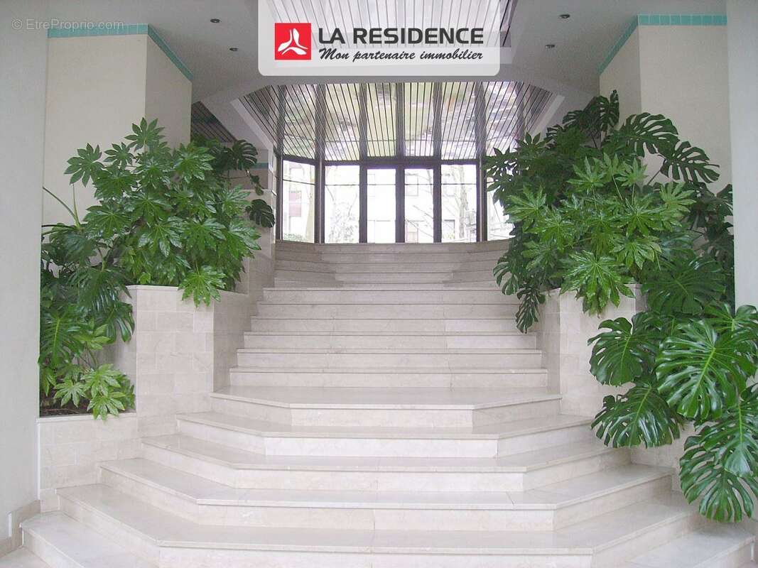 Appartement à MONTIGNY-LE-BRETONNEUX