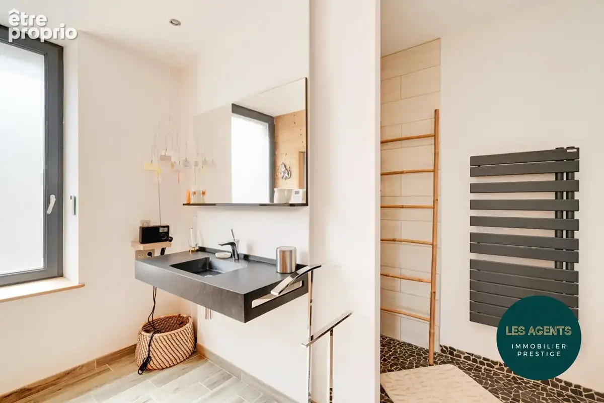 EPINAL centre ville - Duplex d'env. 162 m2 - 3 chambres - Terrasse - Parkings - photo 11