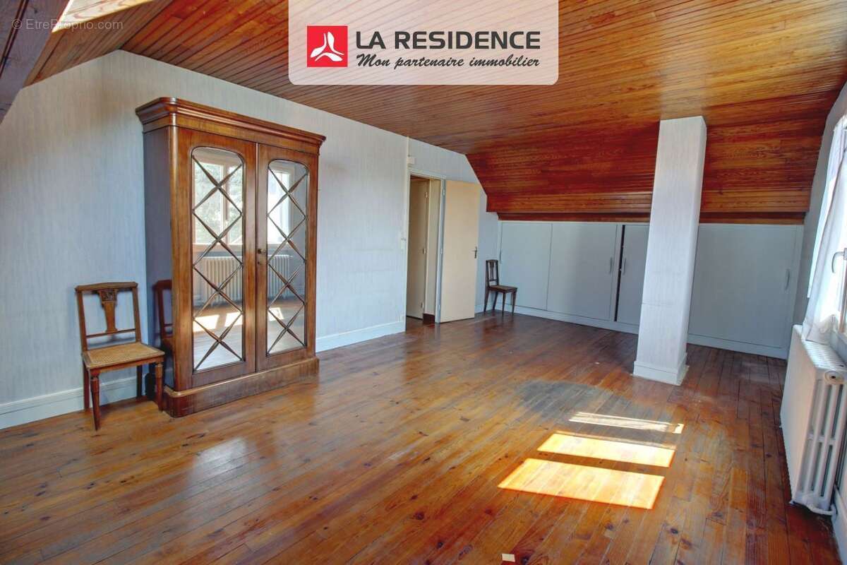 Maison à CONFLANS-SAINTE-HONORINE