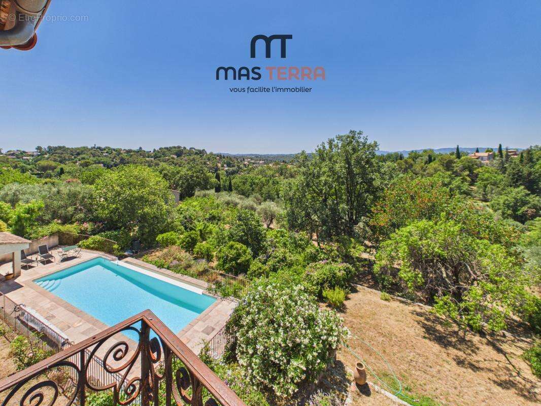 Maison 247 m² à Chateauneuf-Grasse  - photo 2
