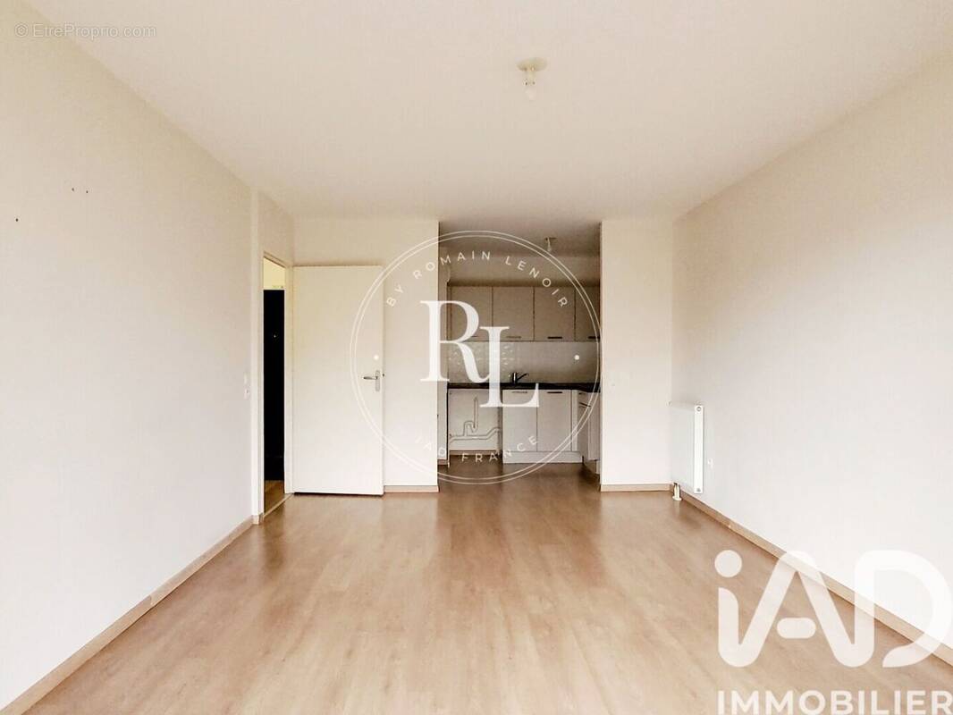 Photo 1 - Appartement à HEROUVILLE-SAINT-CLAIR