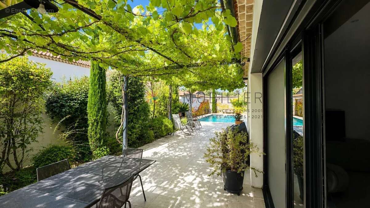 Maison à SAINT-REMY-DE-PROVENCE