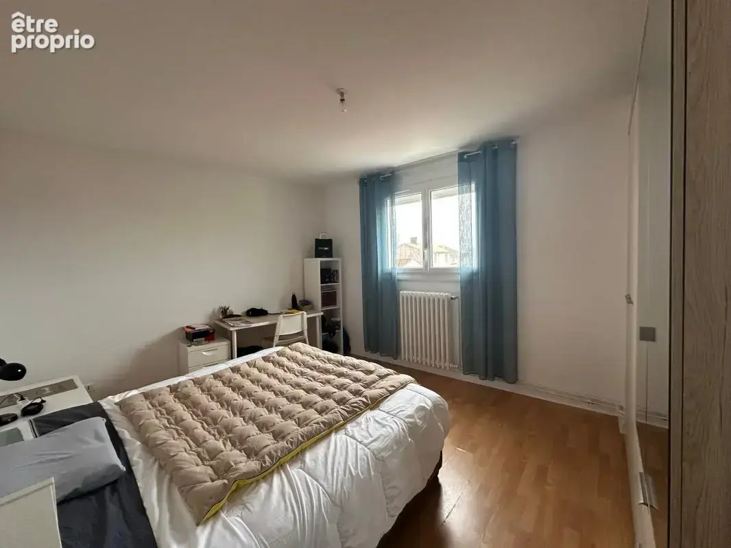 La Roche-sur-Yon sud, à Nieul-Le Dolent, maison, 4 chambres env. 157 m² - photo 6